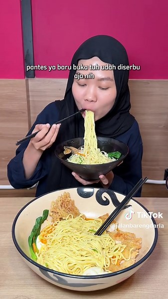 Ramen Bar Baru di Bekasi: Porsi Jumbo 38 Ribuan!