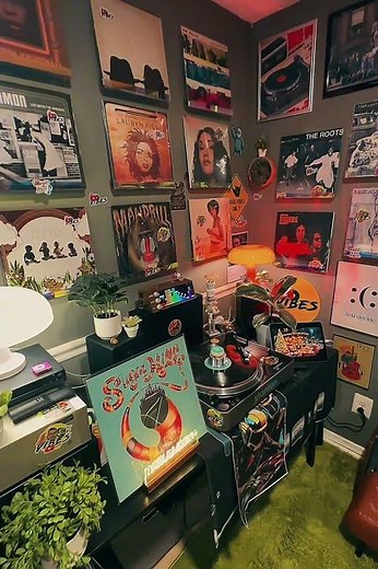 🎤 Spinning Rapper’s Delight on Vinyl | Old-School Hip-Hop Hi-Fi Vibes 🎶