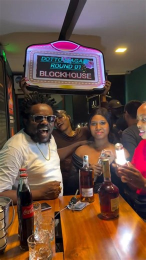 YOU GUYS, DOTTO MAGARI IS MAKING A DISASTER WHILE EATING A DUCK, READ THIS......