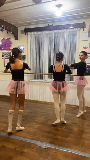 საბალეტო სკოლა სტუდია “მეჯიქ შოუ ბალეტი” Magic Show Ballet on Reels