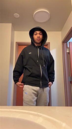 BANKZ ⛹️‍♂️🥇 (@pardon_my_swag0)’s videos with original sound - DanniWtw