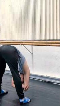 Warm-up exercises. #exercises #warmupexercises #barre #balletmoves #ballet #DanceJourney