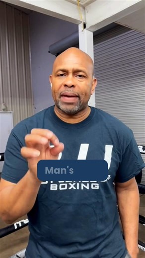 Champions don't settle. That's why Roy Jones Jr.—one of the greatest boxers of all time—includes Man's Edge Testosterone Booster IGF-1 Plus in his routine. Reclaim your edge. Support your goals. Find out why elite athletes and celebrities choose Nutronics Labs. | Roy Jones Jr