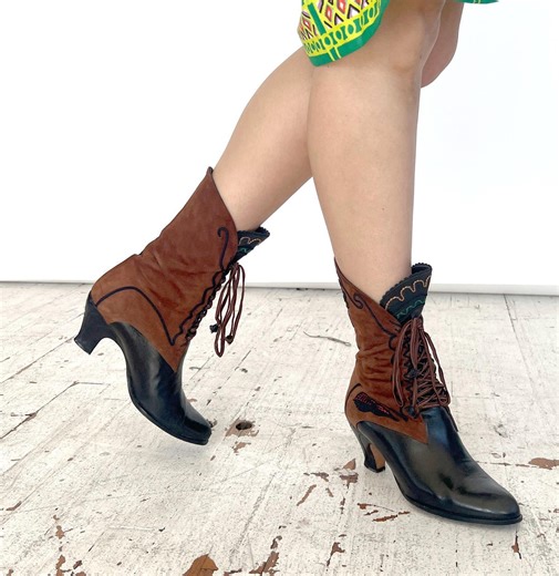 1980s Victorian Style Leather Boots - Etsy