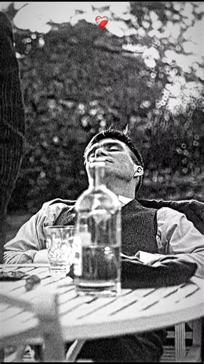 HRMN | ~B R OK E N~💯🫂 .1997년 개봉한 영화 Titanic은 잭과 로즈의 운명적 인 사랑을 통해 비극 속에서도 오래 남는 감정의 깊 이를 보여주는 작품입니다. 화려한 연출보다 인물 의 감정에 더 집중한 제임스 카메론 감독의 스타일 은 지금... | Instagram