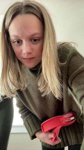 emma (@hellmaams)’s videos with original sound - emma