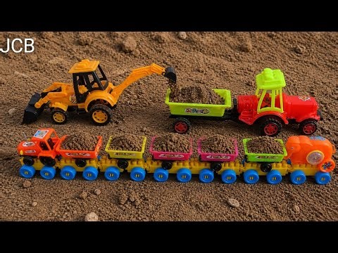 JCB tractor train mitti loding video || khilone mitti badhate hue || baccho ke toys JCB wala