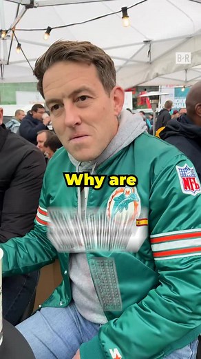 173K views · 2.7K reactions | Dolphins getting love from all over the world  #nfl #miamidolphins #dolphins | B/R Gridiron | Facebook