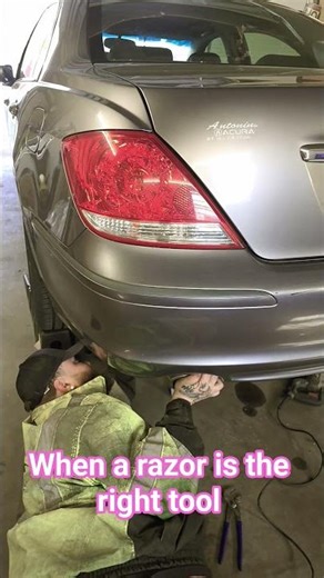 Using a razor on an exhaust job