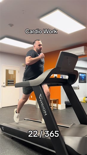 Incline 10 • Speed 10 • Until fail #day22 #365challenge #cardio #discipline #fitnessjourney