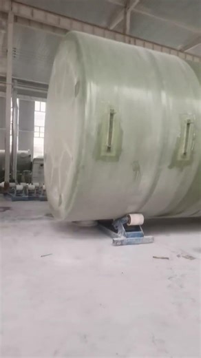What are the maintenance requirements for FRP scrubbers?