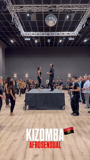 85K views · 1.3K reactions | Kizomba AfroSensual #kizomba #zouk | Emiliano Cavallini | Facebook