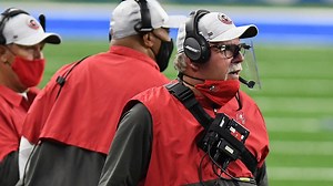 Walsh: Bucs going into Falcons game 'as if everything depends on it'