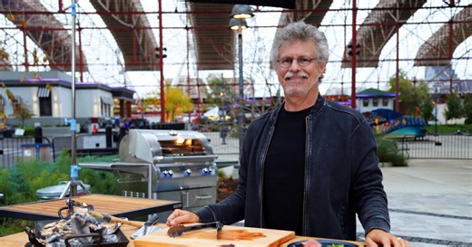 STEVEN RAICHLEN'S PROJECT FIRE: Extreme Grilling