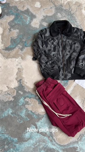 Explore Unique Fashion Pickups from Number (N)ine and Rick Owens