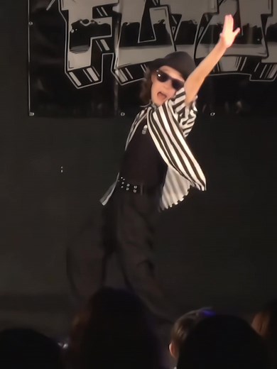 of funky Japanese lockers: JJ Osaka 2015 #JJ #justinjay #dance #fypシ゚