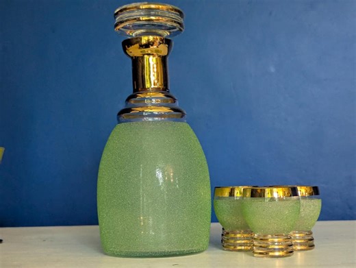 Vintage 1950s Green Frosted Glass Decanter Set With Gold Trim and Five Liqueur Glasses - Etsy