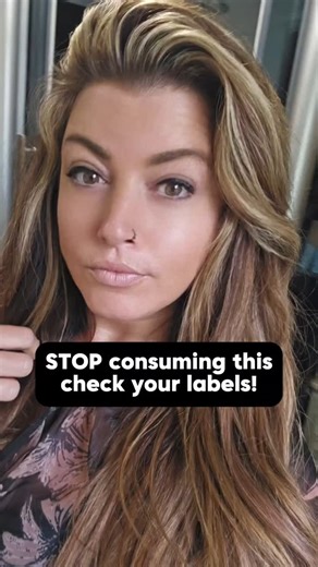 ℝ𝕚𝕤𝕖𝕤𝕒𝕓𝕠𝕧𝕖𝕚𝕥𝕒𝕝𝕝- Functional + Holistic Medicine on Instagram: "If you’re not properly absorbing B vitamins, your body will often give you clues that something’s off. You might feel low on energy and constantly fatigued, or you could notice issues like brain fog, poor memory, or mood swings. B vitamin deficiencies can also show up on your skin with dry, flaky patches, rashes, or cracks 