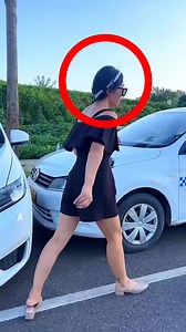 Her car got stuck between two trucks😂 | Curious Facts