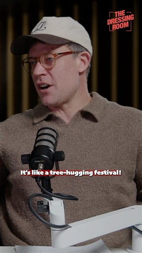 Are today’s set-pieces like Tree Hugging?! 🌳 #TheDressingRoom #Podcast #Arsenal #premierleague