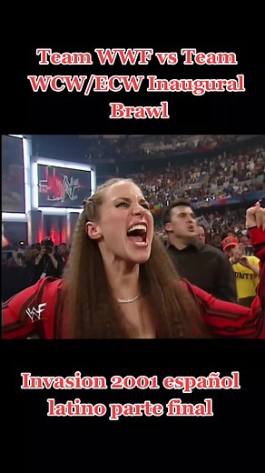 Team WWF vs Team WCW/ECW Inaugural Brawl invasion 2001 español latino parte final