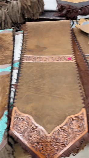 14K views · 260 reactions | Transform your dining space with our stunning table runners! From elegant to playful, find the ideal match for your home decor and impress your guests. Western-linens.com | Western Linens | Facebook