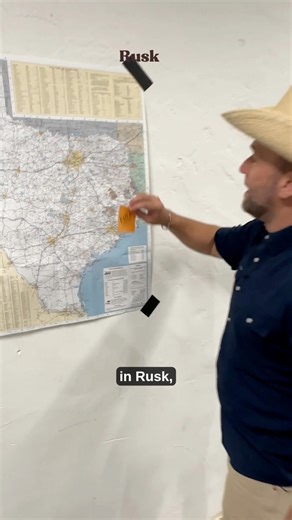All aboard for a Texas-sized adventure! 🚂🌲🍖 In this episode, The Daytripper heads to Rusk, Texas, a hidden gem in the Piney Woods where history, nature, and barbecue come together in one unforgettable day. We’ll kick things off with a ride on the Texas State Railroad, one of the most scenic train journeys in the South. This historic route winds through towering pines and rolling hills — a true glimpse into East Texas beauty and nostalgia. Next, we’ll stop by All Star BBQ, a local favorite tha