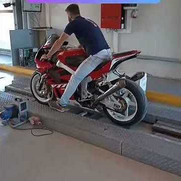 2019 RC51 HONDA/ RVT /VTR1000 SP1 TEST