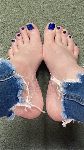 Pretty Feet
