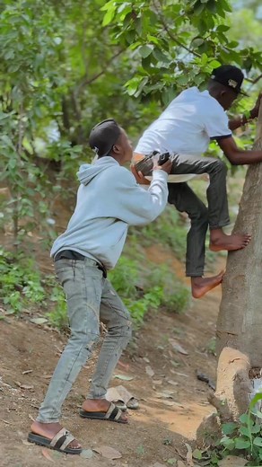 🤣🤣🤣#virale #viralvideos #abonnetoi #viralevideotiktok #viralevideo #🤣 #🤣🤣🤣 @KING👑 Sam BYARWANGA