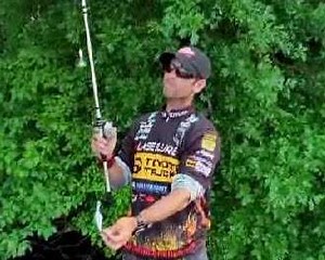 Mike Iaconelli - Fishing with a Teaser - Bassmaster