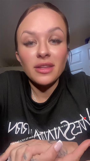 Reintroducing Myself to New Followers ❤️