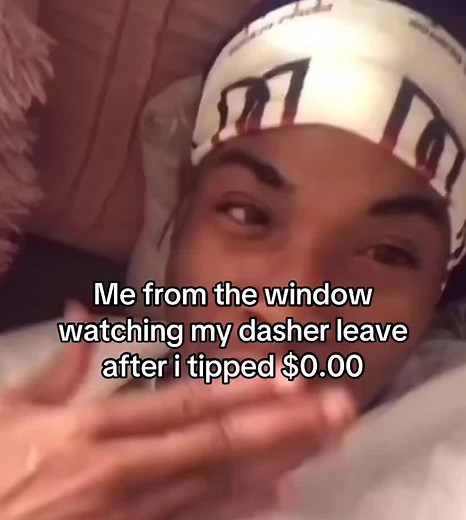 It went from 8.99 to 22.50 im not tipping nothing 😂 #doordasher #shamar #shamarclips #baddies #fyp #viral