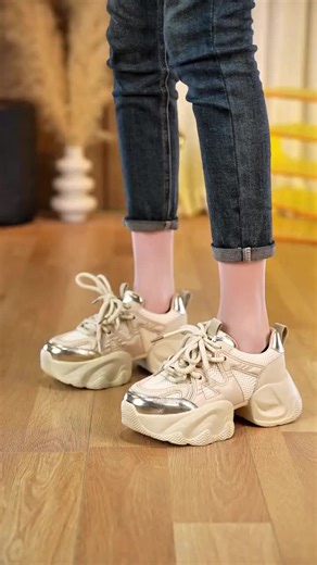 Stylish Shoe Trends for Girls in 2023