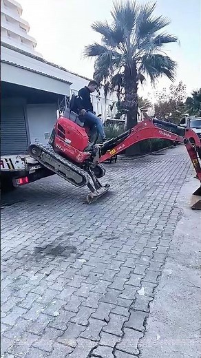 Unloading the Excavator: How Precision Moves Make Construction Smooth