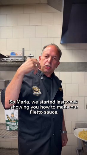 It’s all about the slow simmer our Filetto di Pomodoro cooks for hours with prosciutto to build that deep, savory flavor. Always customer favorite 📍161-03 Cross Bay Blvd, Howard Beach,NY 📞(718) 845-5100 👕 Merchandise available #howardbeach #Viral #seafood #seafoodlover #seafoodlovers #seafoodlove #seafoodboil #seafoodrestaurant #seafoodrecipes #queensny #queensnyc #filetto #filettodipomodoro #tomato #sauce #viral #pasta | Lenny's Clam Bar Inc