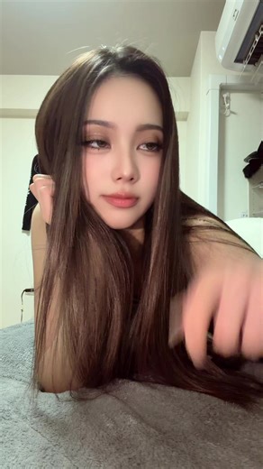 😴