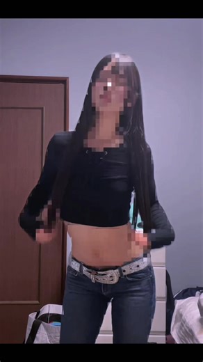 ボンキュッボンになりたくてデブエットしよったけど、顔に肉ついてどんどんブスになっていく自分に耐えれんくなった😇😇 乳育しても結局は遺伝だぜ？ 太ってつけようもんならいらんとこまで着く 顔を取るか乳を取るか 私は顔を選びました。これからもダイエット頑張ります🔥 #ダイエット #山口 #08 #おすすめ #fyp