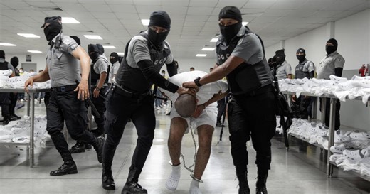 Deported Venezuelan man sues U.S. for damages