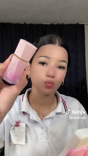 Peinados Recogidos Fáciles para Cabello Rizado y Ondulado