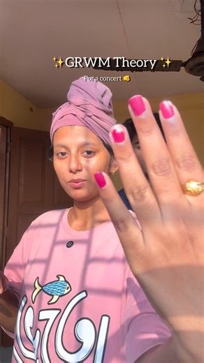 Pranita Singha Roy on Instagram: "Moja peyechiii boro hoye choto Jama pore 🫂 concert er vlog post korbo soonnnnnnnnnnnnn"