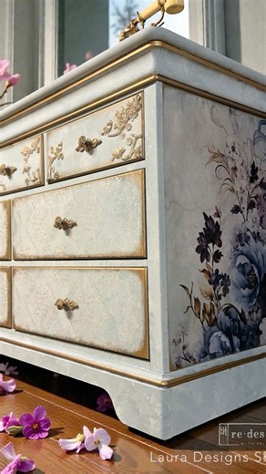 Laura Designs Shop | Icing Paste ! Icing paste is a smooth light texture paste with a subtle shimmer when the the light hits. They come in a variety of colors.... | Instagram