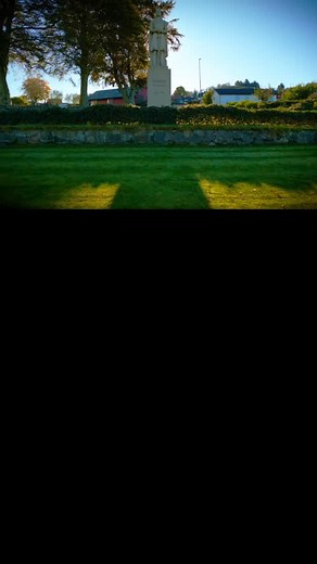 Kort veg til naturen hjå oss på Fitjar 🌿🌊⛰️ 📸: @kairoger77 / Edit: @visitfitjar | Fitjar turistinformasjon