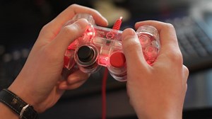 A HACK A DAY: How to build a gaming PC at home | A HACK A DAY: How to build a gaming PC at home