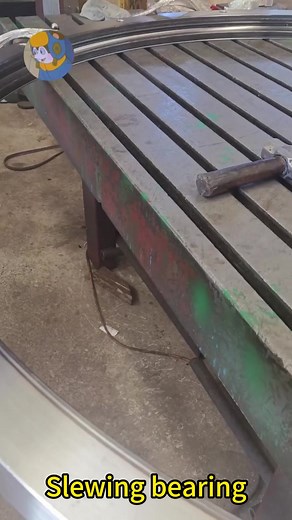 8K views · 16 reactions | Slewing bearing #excavator #digger #loader...