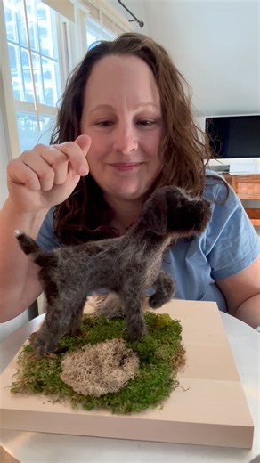 100 reactions · 6 comments | Little wool Piper now lives in Washington 凉 I was able to include a few feathers from one of her spectacular hunting days out in the field with her owners. So special! And I love her pointing pose. #wool #art #germanwirehairedpointer #pointer #birddog | Littlewooldogs | Facebook