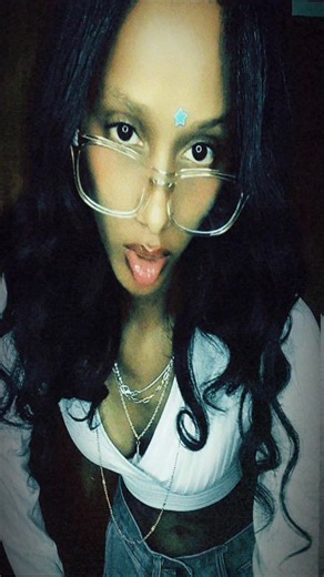 model edel (@modeledeu1)’s videos with som original - gab