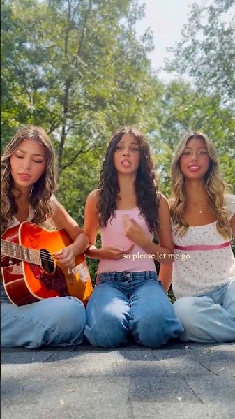 I Love You So - ‪@TheWaltersBand‬ 🎶 #sisters #singing #acoustic #coversong #harmony