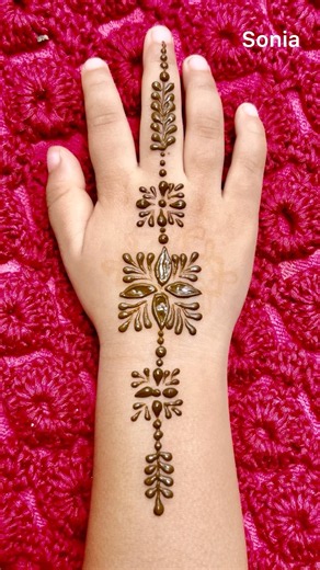Trending 🔥 Baby Hand Mehndi design #mehndi #henna #shorts