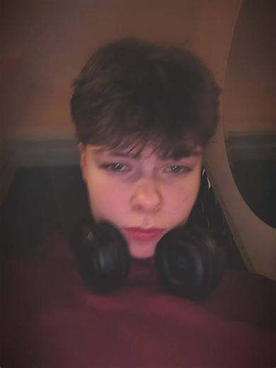 ℕ𝕠𝕒𝕙🏳️‍⚧️ (@trans_hobbit)’s videos with original sound - lipspouted